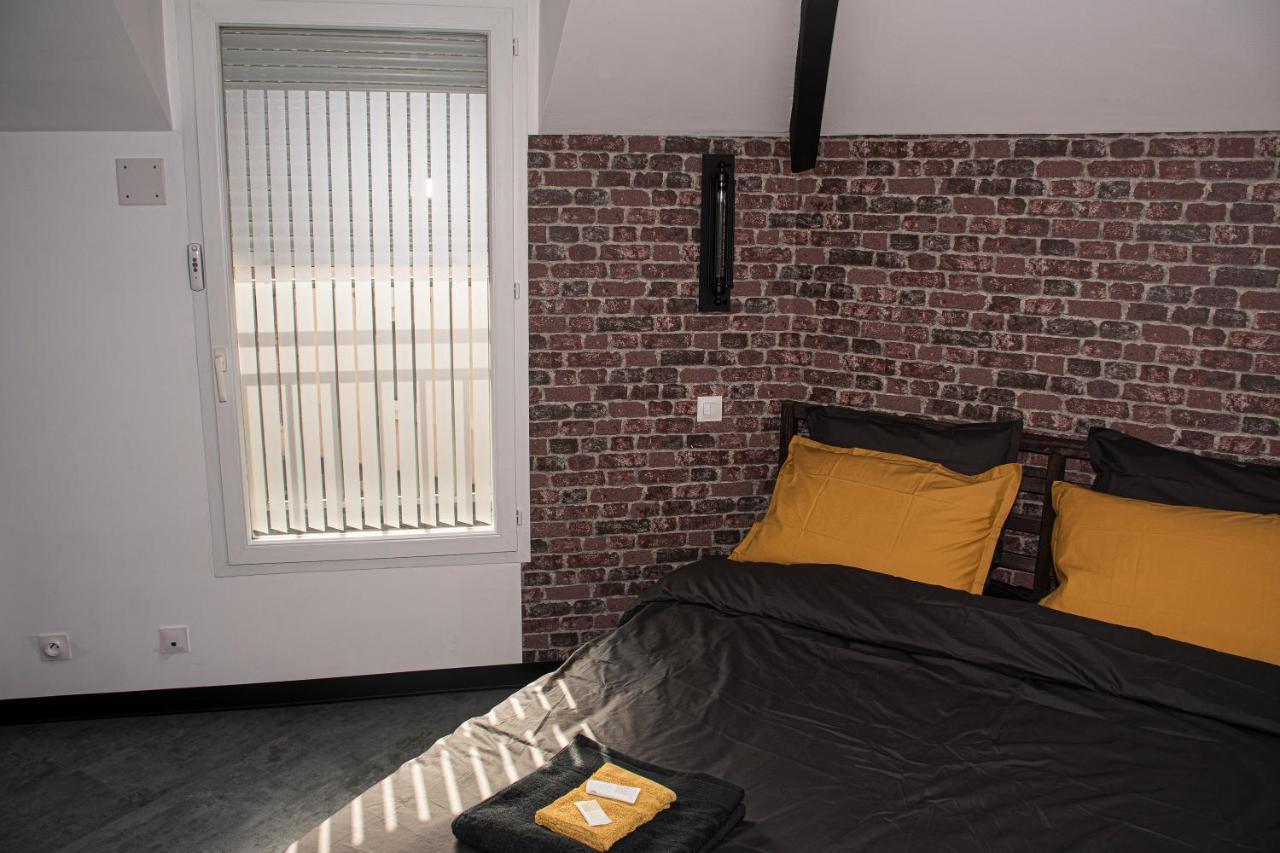 Meuble De Tourisme 3 Etoiles Loft Industriel A Fismes Villa Exterior photo